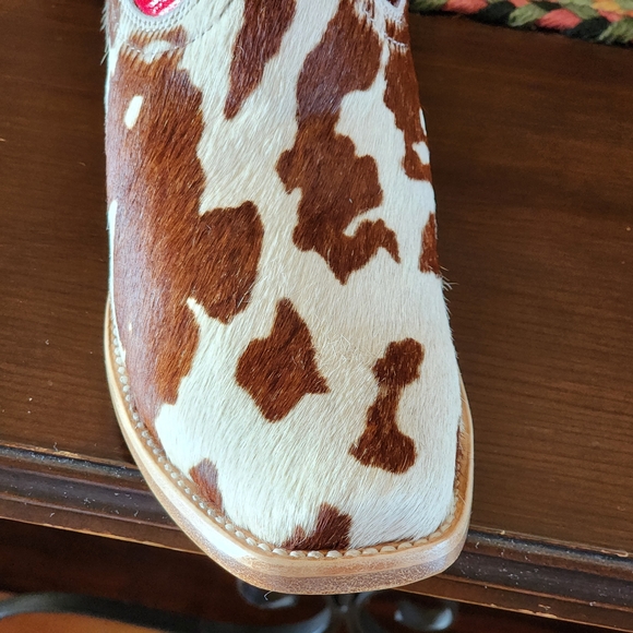 ARIAT Futurity Colt Western Cowboy Boots - Square Toe 7.5B Animal Print Cow Hide - Picture 9 of 14